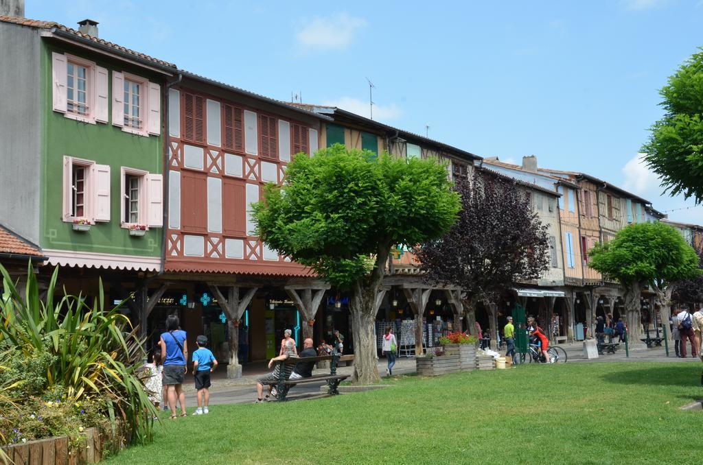 Chambres D'Hotes Domaine Du Hameau Baylesse Saint-Jean-d'Aigues-Vives Dış mekan fotoğraf