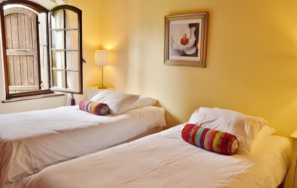 Chambres D'Hotes Domaine Du Hameau Baylesse Saint-Jean-d'Aigues-Vives Dış mekan fotoğraf
