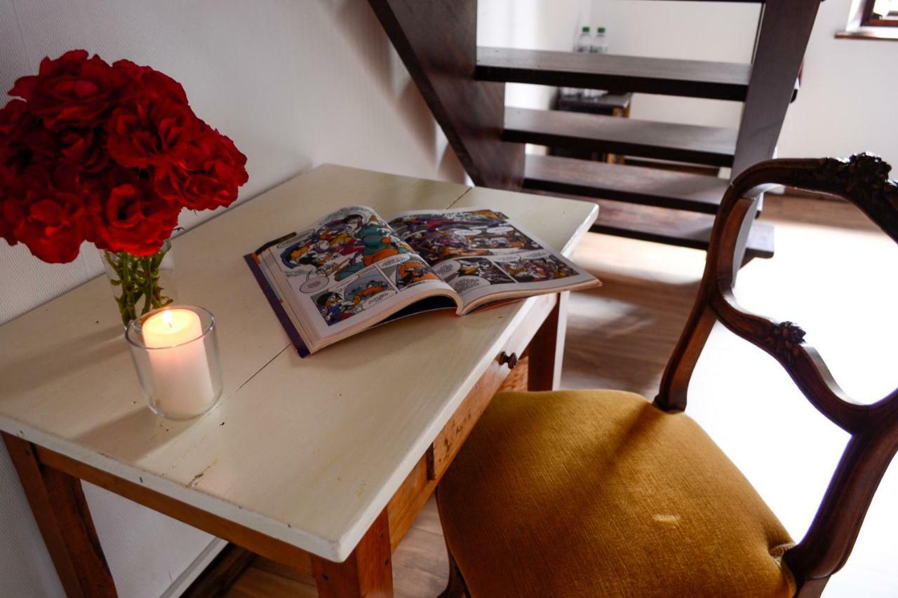 Chambres D'Hotes Domaine Du Hameau Baylesse Saint-Jean-d'Aigues-Vives Dış mekan fotoğraf